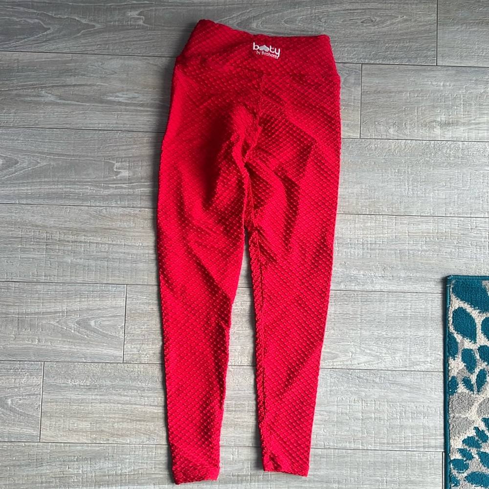 BOOTY BY BRABANTS red croc print leggings